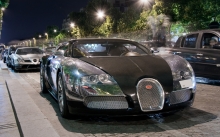  Mercedes-Benz SLR McLaren  Bugatti Veyron